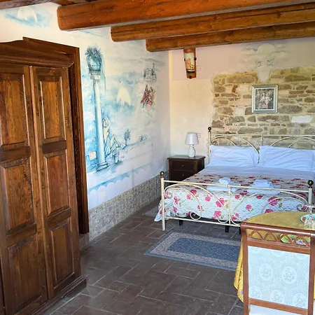 Il Paradiso Del Re Casa di campagna Arcevia